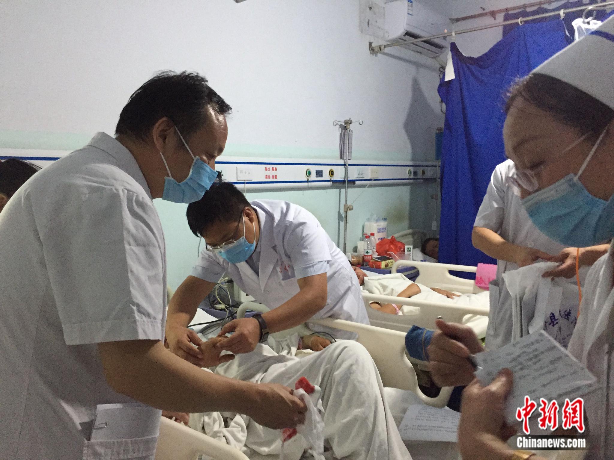 金年会最新版-今晨体能课后；阿森纳伤情更新备战CBA季后赛；更衣室稳定；医务组通报恢复的简单介绍-金年会最新版