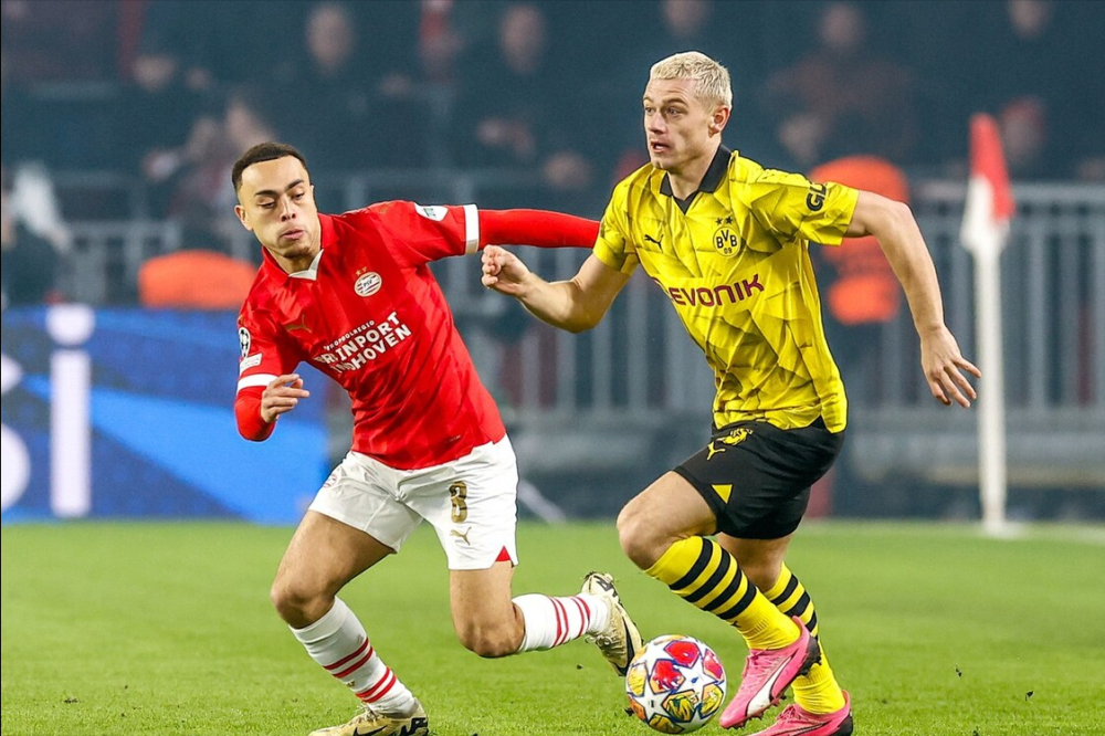 赛前多特蒙德备战荷甲，伤情更新细节曝光，质疑声仍在，临场指挥获称赞的简单介绍