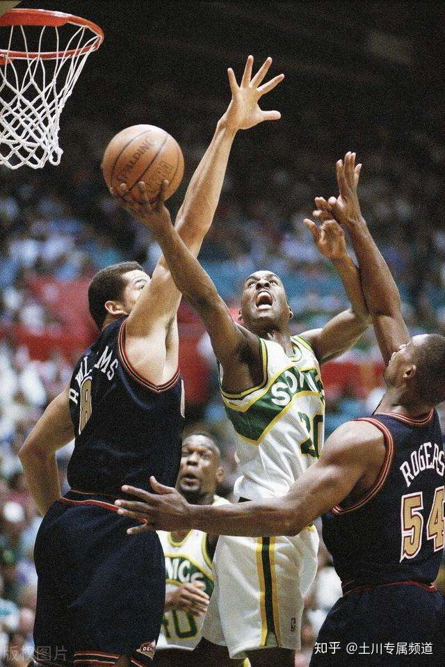 关于太狠了！萨克拉门托国王围绕德甲门线救险清晨奥兰多魔术调整名单以备NBA季后赛，广厦男篮更衣室发声备战荷甲的信息